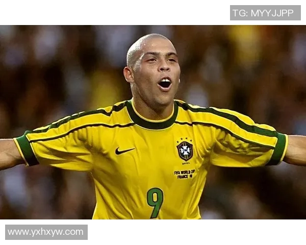 足球明星7号罗纳尔多的传奇人生与辉煌成就揭秘