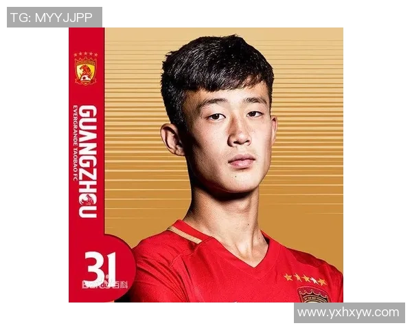 足球明星冯潇的职业生涯与成就全景回顾及个人简历分析