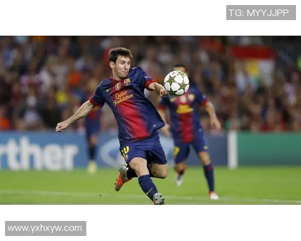 足球明星壁纸合集多样风格尽显球场魅力与青春活力的完美融合 足球明星壁纸合集多样风格尽显球场魅力与青春活力的完美融合