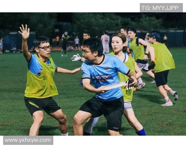 赛后复盘：南京飞盘队 vs 重庆飞盘队的团队协作